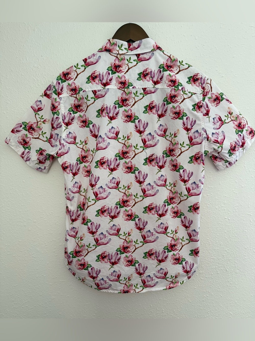Public Art Magnolia Print Short Sleeve Shirt Medium - Picture 4 of 5